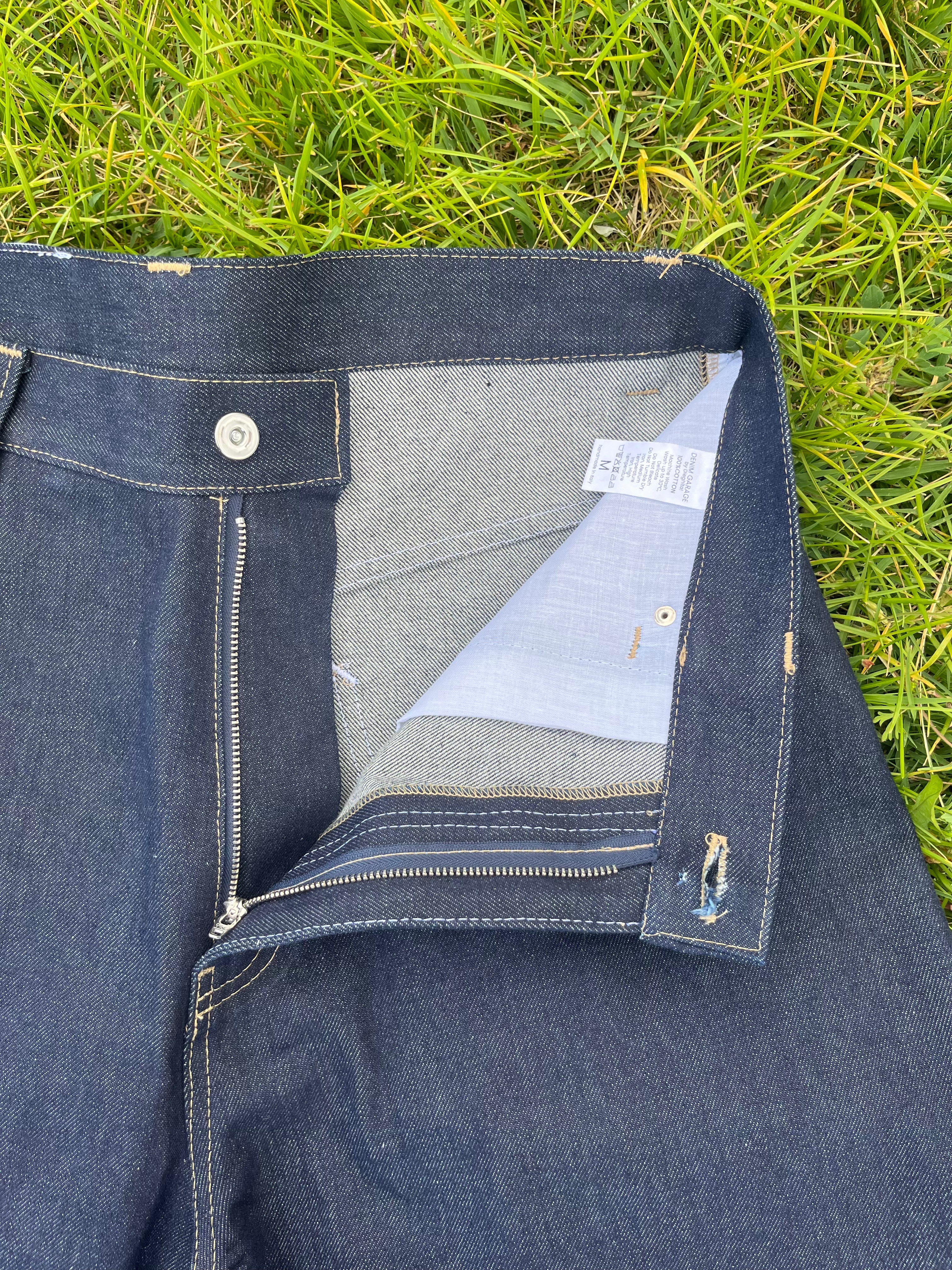 BLUE ROOTS JEANS