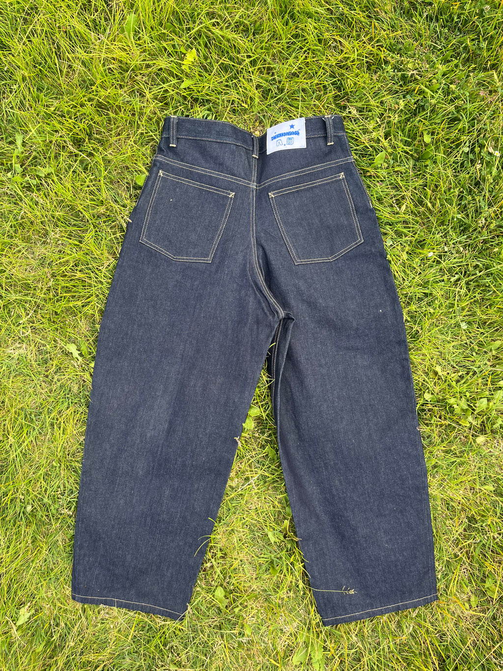 BLUE ROOTS JEANS